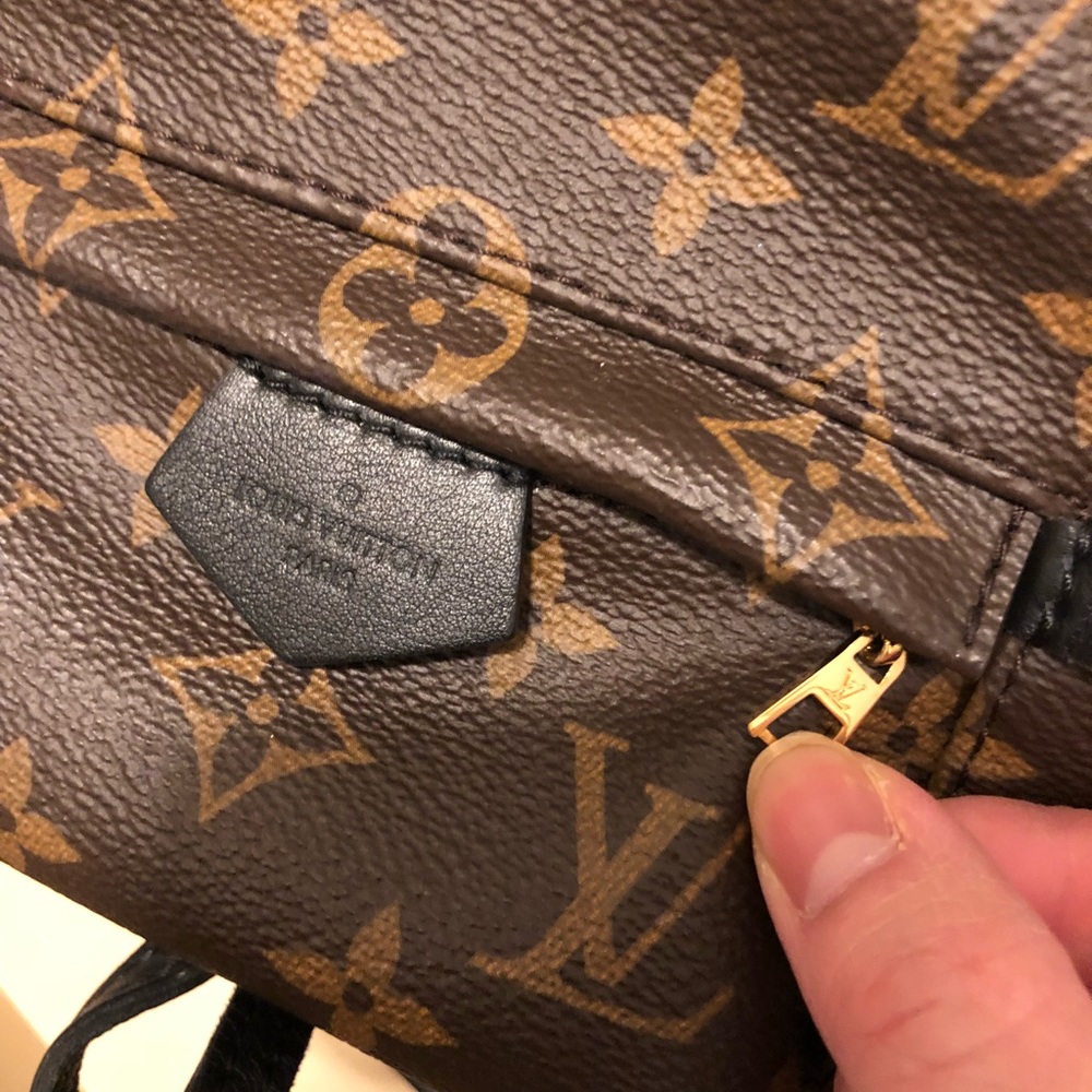Preowned Louis Vuitton Mini Backpack - Picture 3 of 8